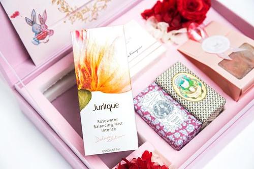 新娘送给伴娘的祝福语卡片