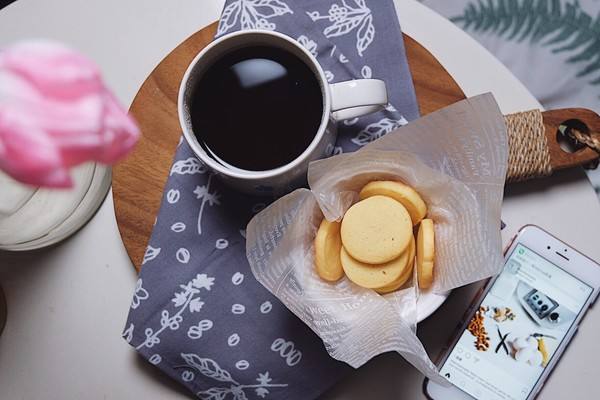 伴娘去新娘家要带礼物吗