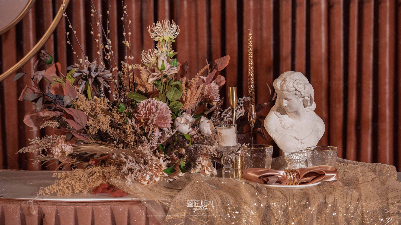 婚礼舞台布置搭建