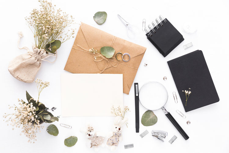 朋友圈宣布结婚请帖 朋友圈怎么宣布结婚日期