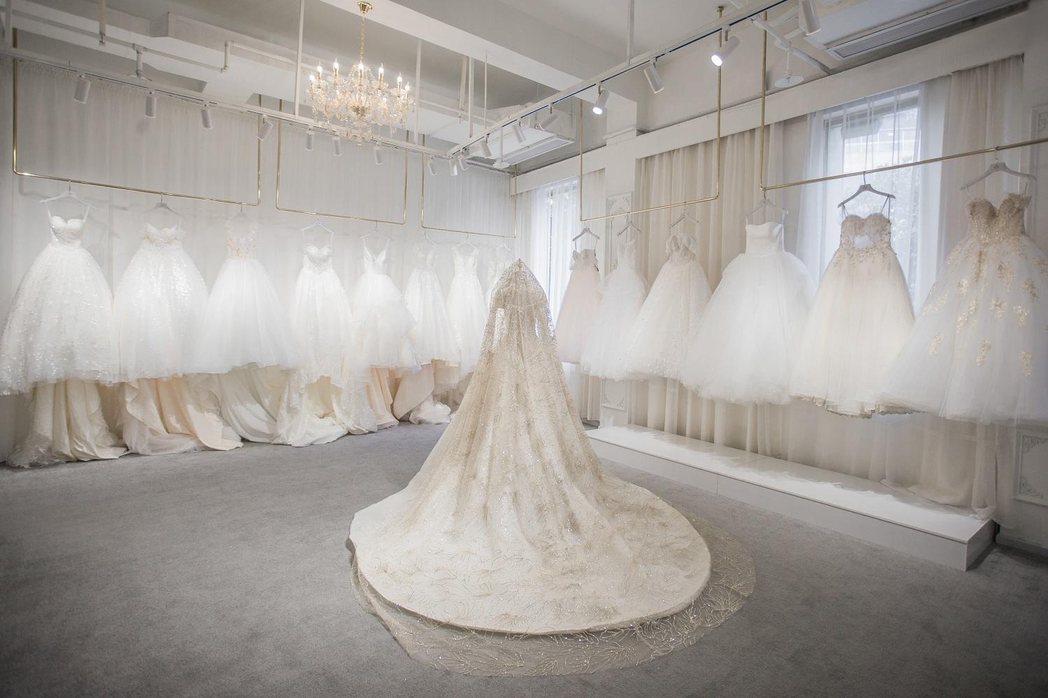 新娘服装图片大全现代 新娘结婚服装搭配