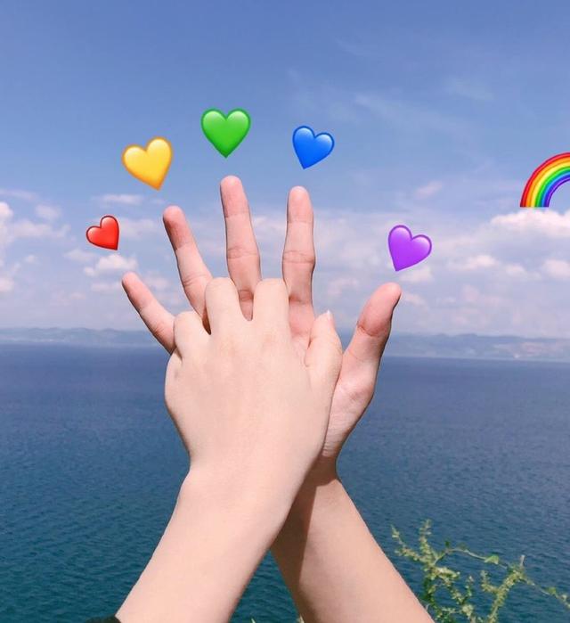 朋友圈最自然的秀恩爱