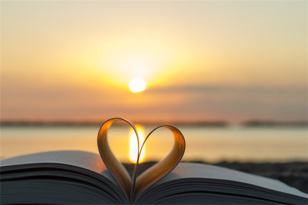 哄女朋友睡觉的小故事