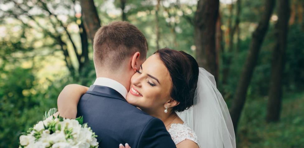 父亲在儿子婚礼上的精彩致辞 新婚男方父亲致辞