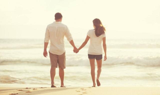 夫妻相识十年的句子