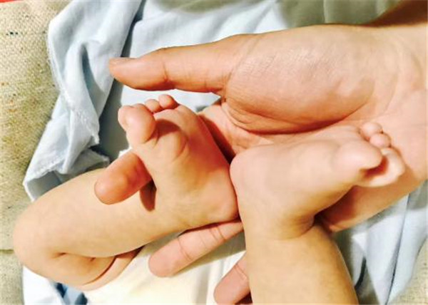 生孩子了怎么发朋友圈