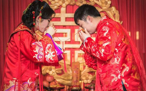 嫁女主持人台词大全