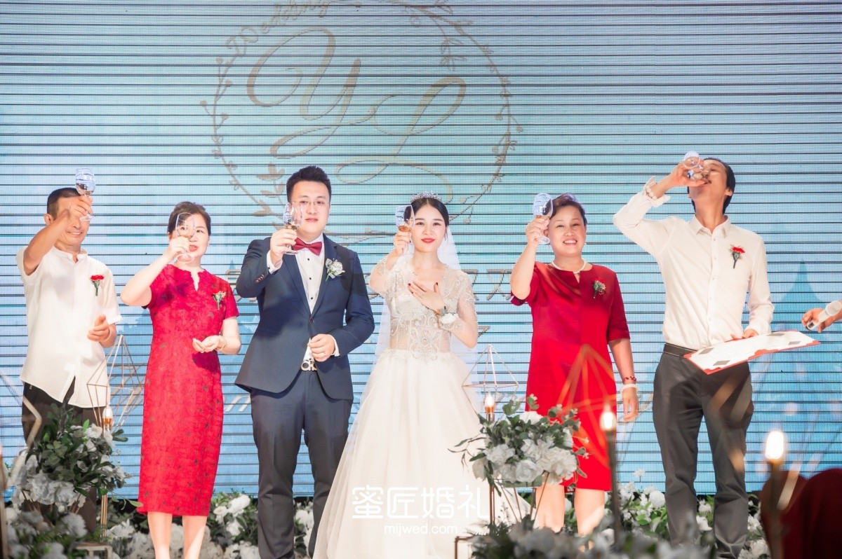 婚宴一般选什么酒比较好