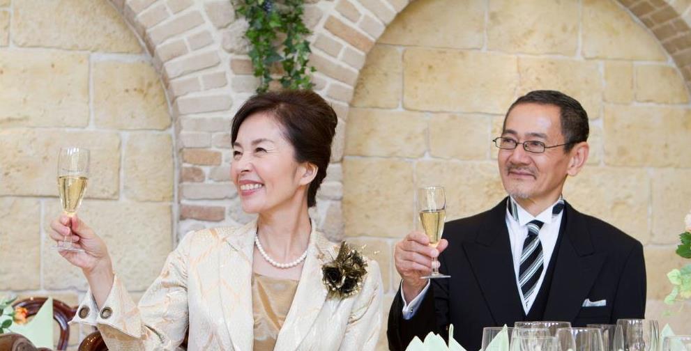 男方父母致辞精选范文 男方父母致辞婚礼抒情