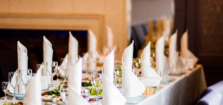 摆满月酒大概多少钱