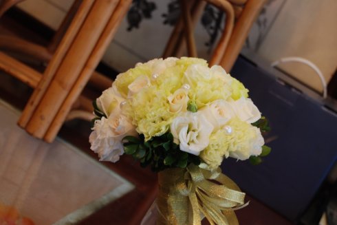 接到新娘手捧花朋友圈 接到手捧花发的朋友圈