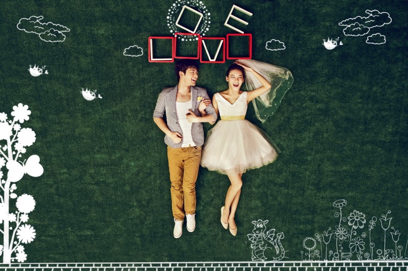 发婚纱照配的说说简短幽默抖音