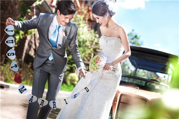 2020年晒婚纱照说说搞笑 2020年晒婚纱照朋友圈