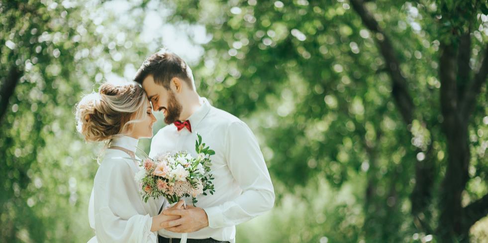 女儿婚礼父亲简短讲话 女儿婚礼父亲致辞简短大气