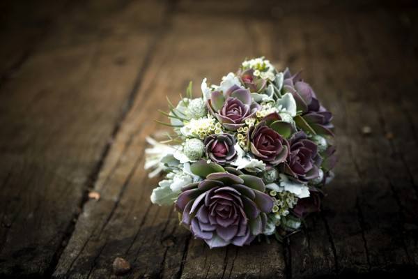 送手捧花给闺蜜祝福语 送手捧花说的祝福语