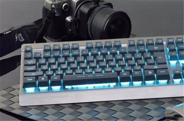 圣诞节收礼物的说说,收到男朋友圣诞礼物的说说