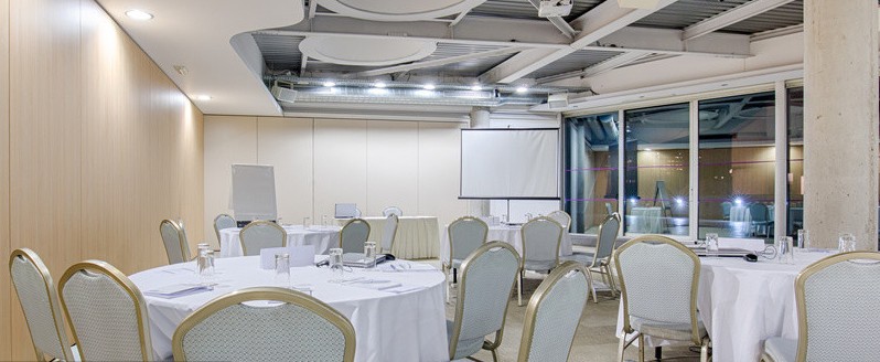 给孩子办满月酒在哪个酒店比较好