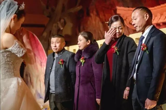 结婚女方父亲简单讲话 结婚女方爸爸致辞简短