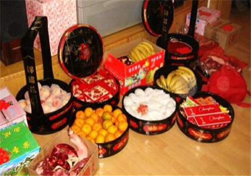 定亲男方需要买什么东西