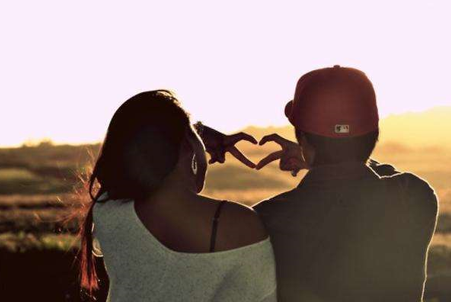 相亲后的正确发展步骤 第一次相亲见面应该聊什么合适