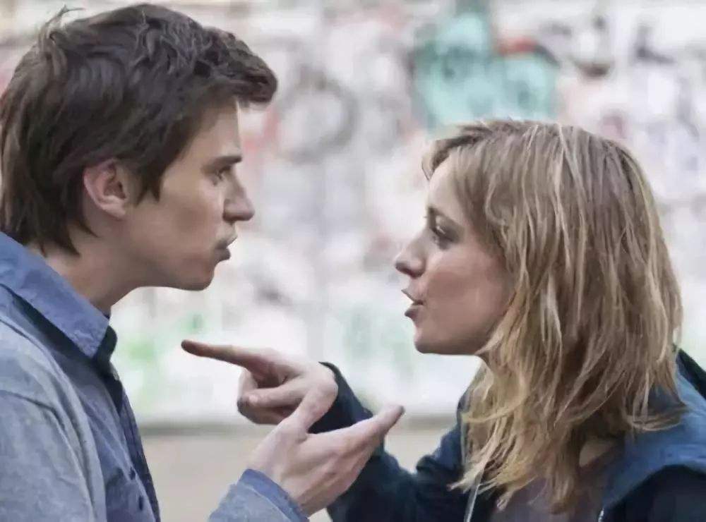 夫妻缘尽有哪些征兆 夫妻之间没有感情的八个征兆