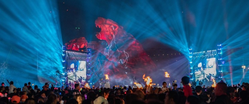 大学生元旦晚会节目