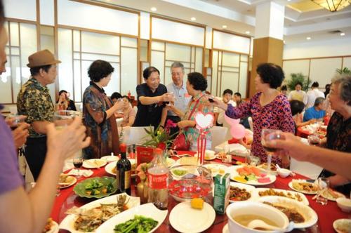 两亲家敬酒怎么说