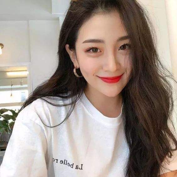 怎么发朋友圈让喜欢的人找你