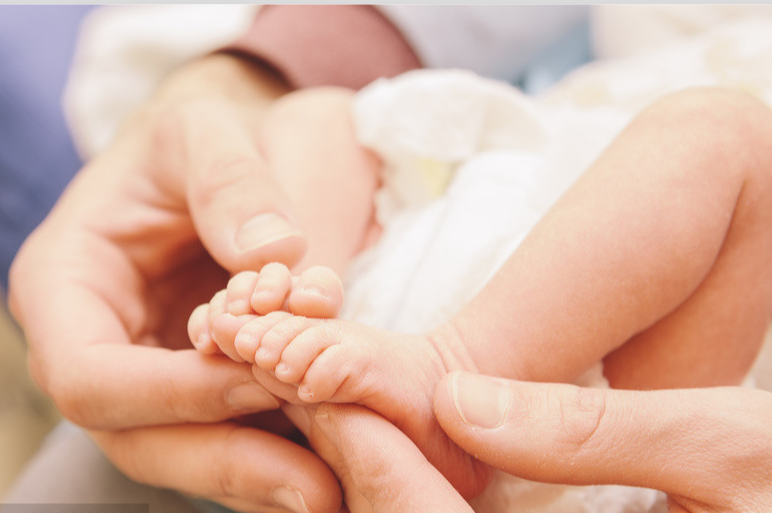 生完孩子怎么发朋友圈报喜