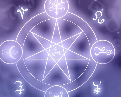 头脑比较发达的星座女 天生聪明到爆的星座女生