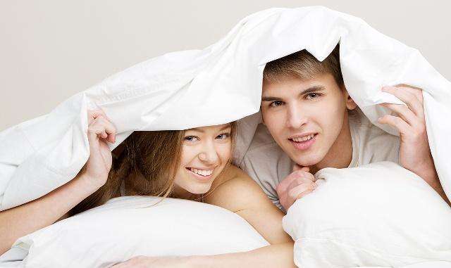 抖音秀恩爱的句子请多关照 夫妻秀恩爱的经典句子