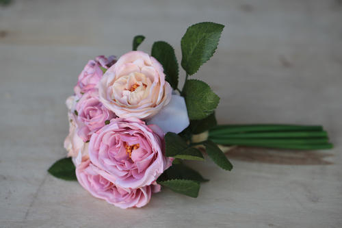 人生就像玫瑰花的说说