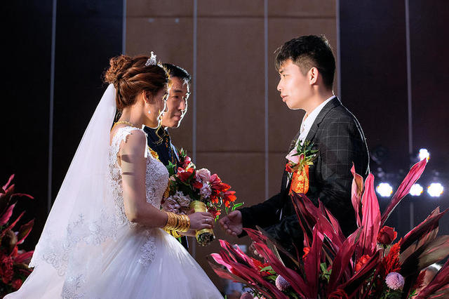 宣布结婚的创意短句