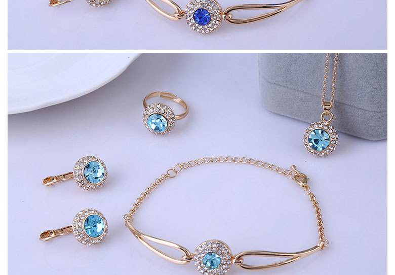 圣诞送什么礼物给女朋友好