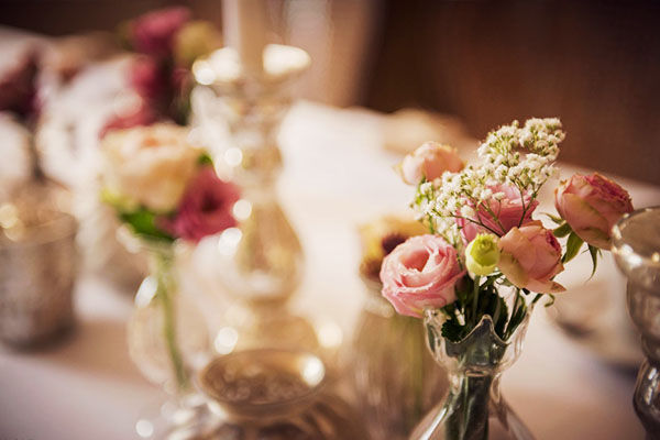 结婚周年纪念日送什么礼物 结婚纪念日该送什么礼物