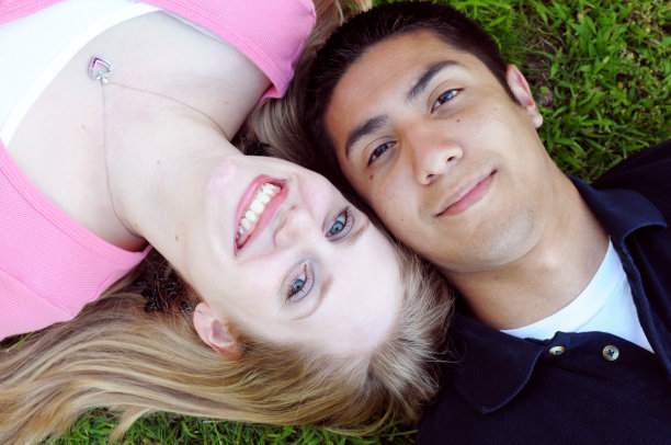 结婚纪念日怎么过浪漫 结婚纪念日的浪漫过法