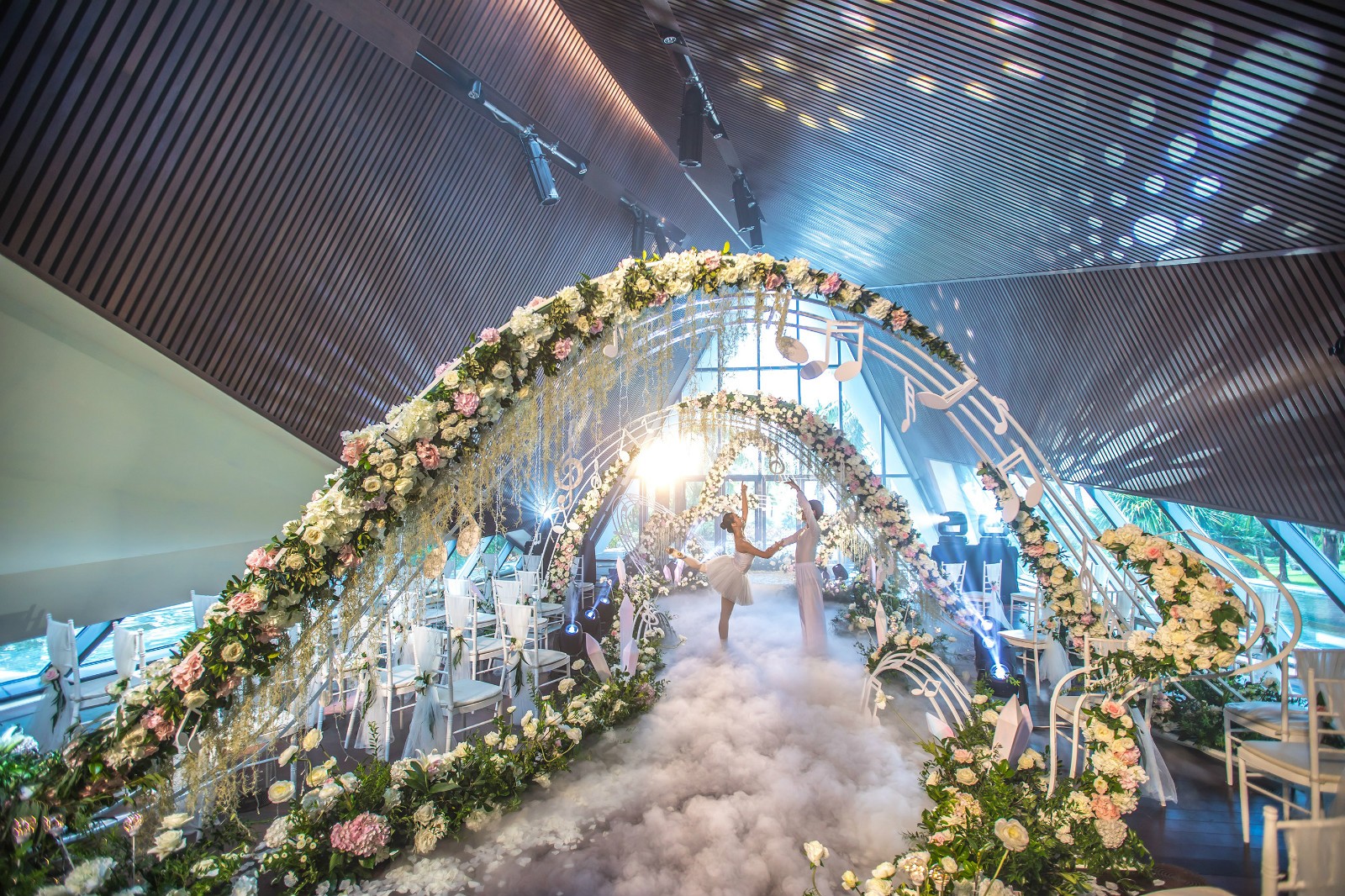 结婚新人的祝福语 新人结婚祝福词