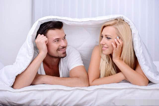 结婚纪念日庆祝的歌 庆祝结婚纪念日的歌曲