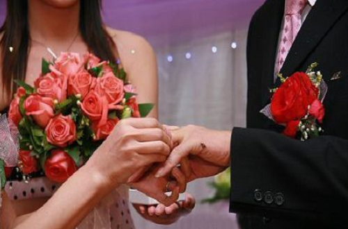 朴实感人求婚告白 喜欢一个人的求婚情话