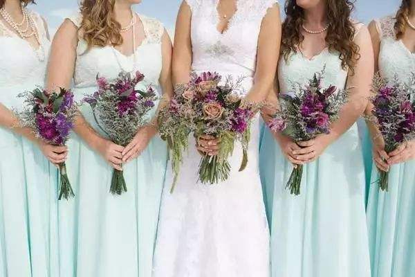 当伴娘上台发言词