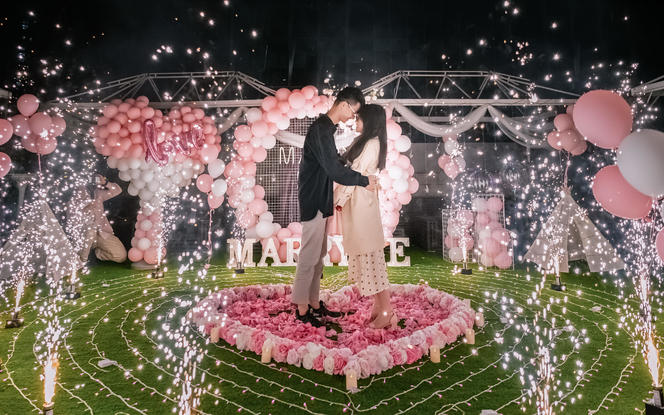 一句话朋友圈宣布结婚 创意朋友圈宣布求婚