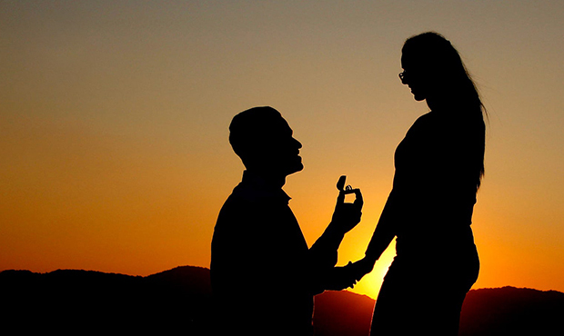 一句话朋友圈宣布结婚 创意朋友圈宣布求婚