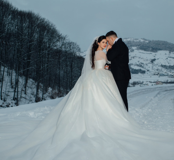 有事不能参加婚礼回复