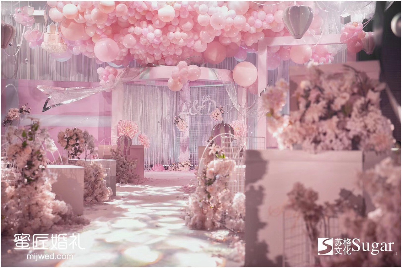 现在参加婚礼安全吗