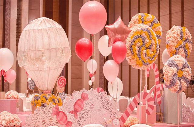 参加宝宝满月宴祝福语 祝贺小孩满月的祝福语