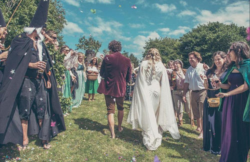 2021年1月1日起不能办酒席吗