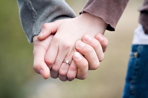 订婚前双方父母需要见面吗