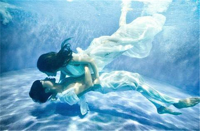 2021拍婚纱照要多少钱 2021年拍婚纱照一般多少钱