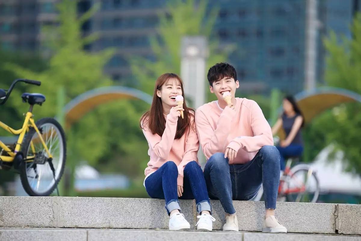 睡前晚安暖心话给爱人 给老婆说晚安的句子