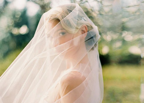 结婚不办仪式穿什么 结婚不办仪式穿什么衣服